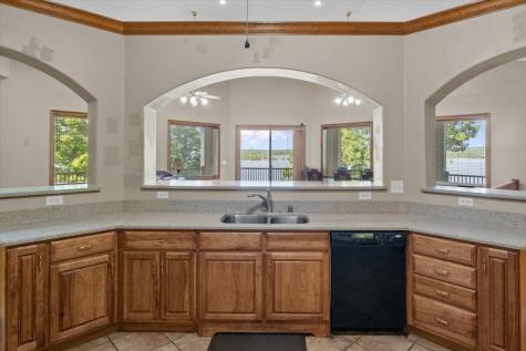 867 River Oaks Drive Big Sandy TN 38221