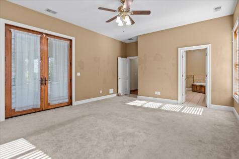 867 River Oaks Drive Big Sandy TN 38221