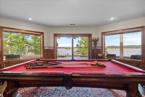 867 River Oaks Drive Big Sandy TN 38221