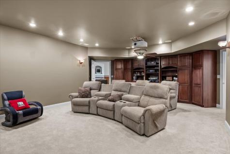 867 River Oaks Drive Big Sandy TN 38221