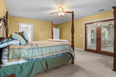 867 River Oaks Drive Big Sandy TN 38221