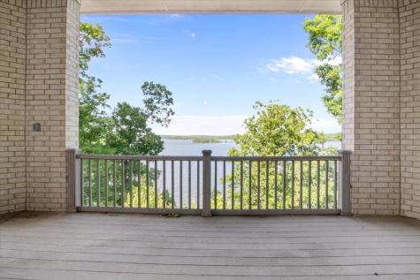 867 River Oaks Drive Big Sandy TN 38221