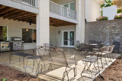 867 River Oaks Drive Big Sandy TN 38221