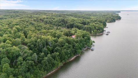 867 River Oaks Drive Big Sandy TN 38221