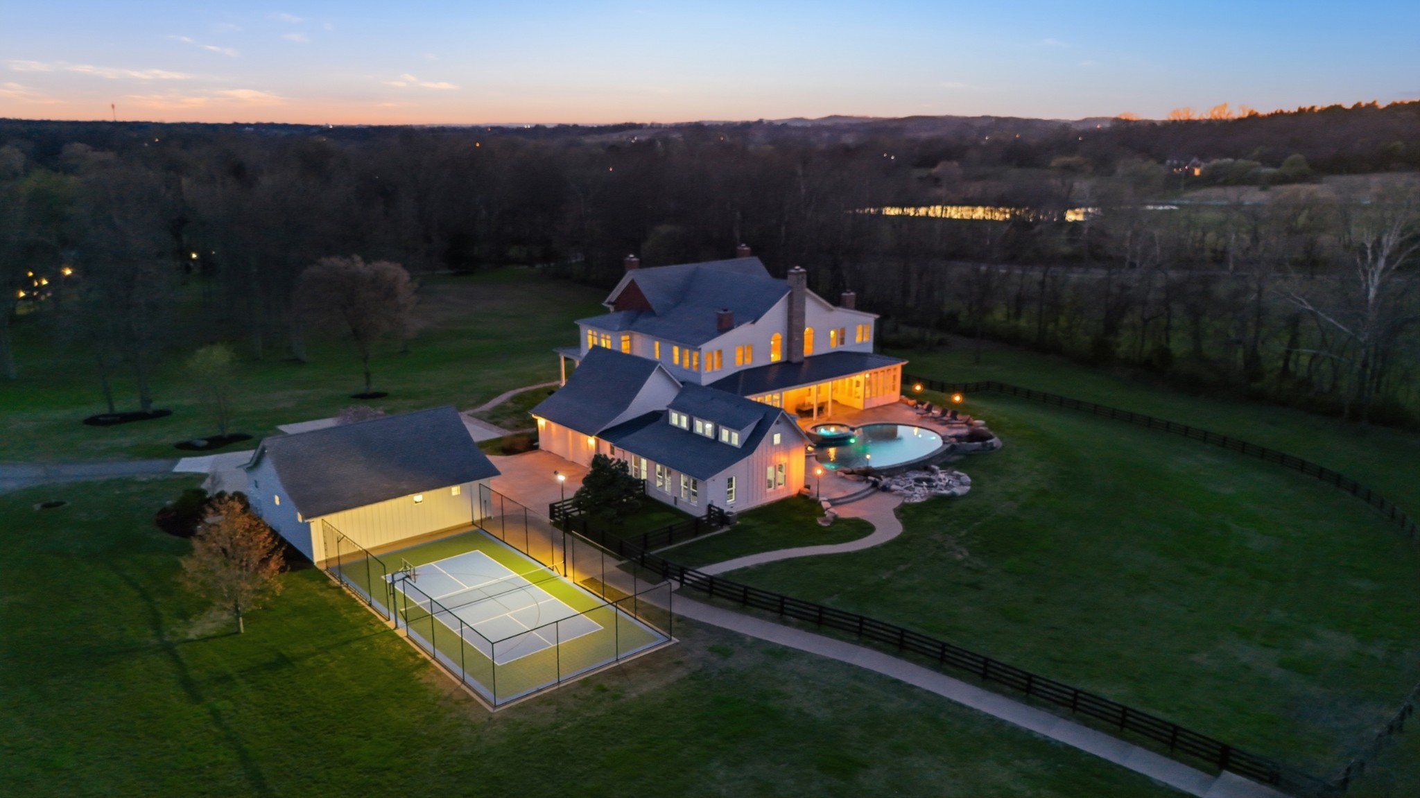 4810 Scenic Oaks Lane Thompsons Station TN 37179