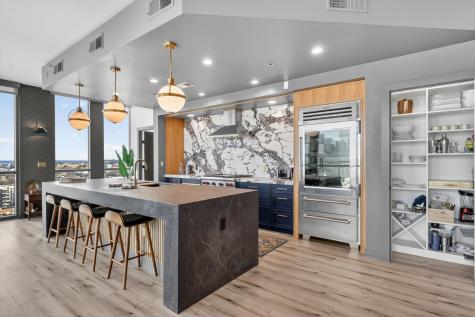 900 20th Ave, S Nashville TN 37212