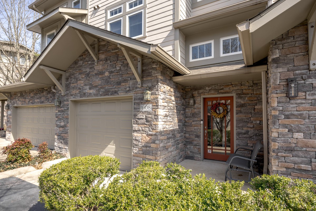 320 Old Hickory Boulevard Nashville TN 37221