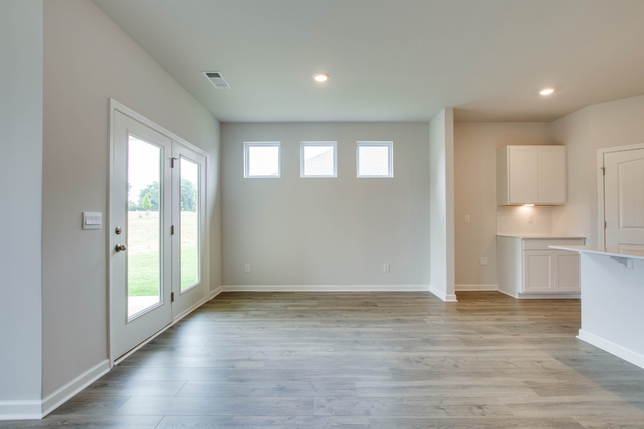 6059 Japonica Lane White House TN 37188