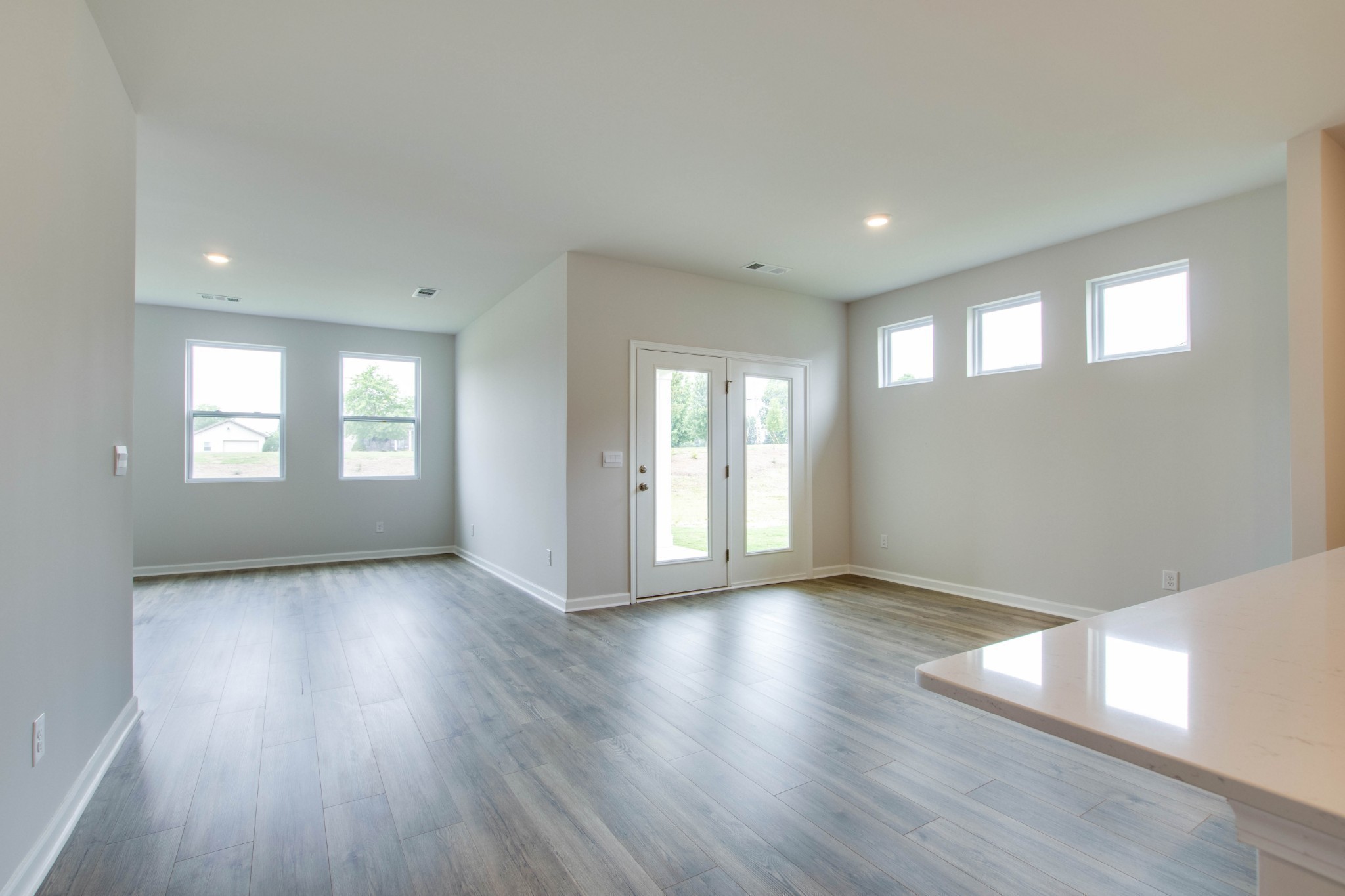 6059 Japonica Lane White House TN 37188