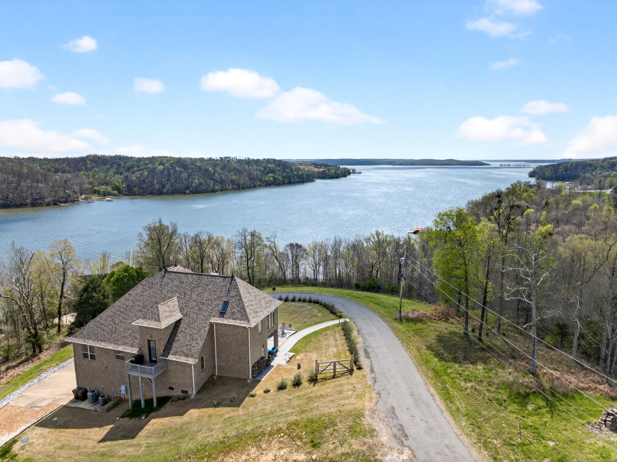 501 River Trace Drive Dover TN 37058