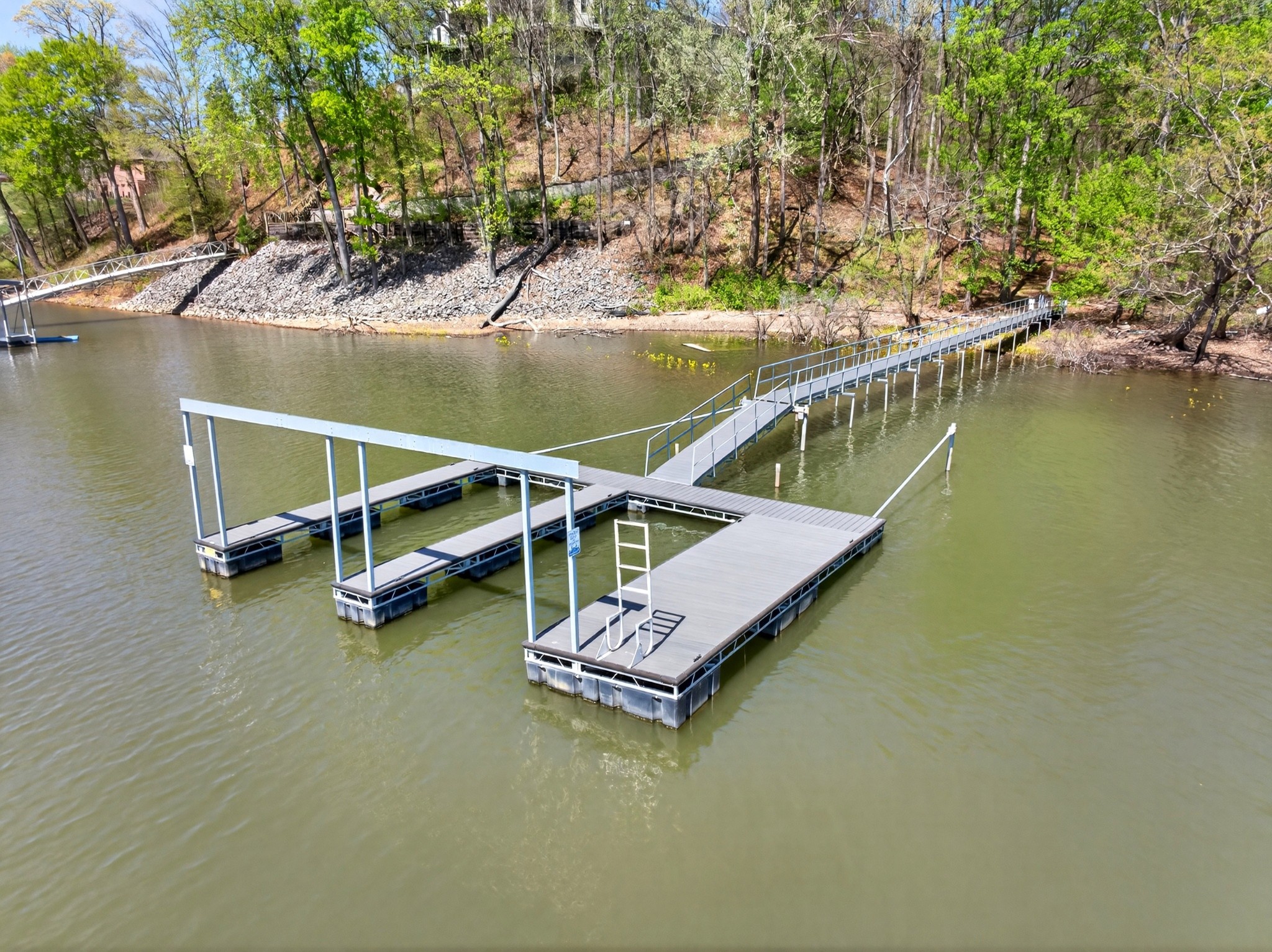 501 River Trace Drive Dover TN 37058