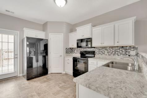 2332 New Holland Circle Murfreesboro TN 37128