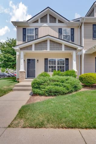 2332 New Holland Circle Murfreesboro TN 37128