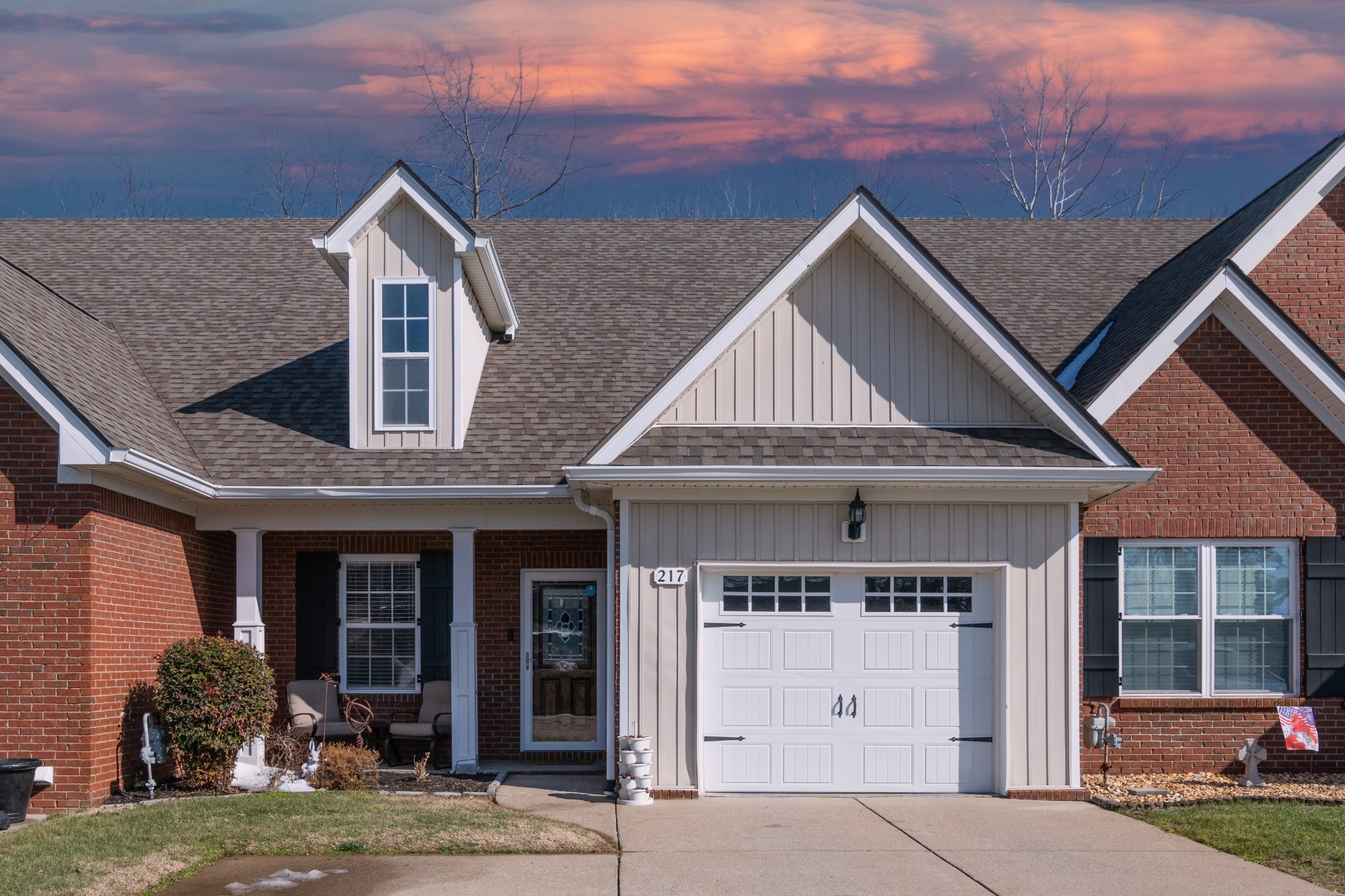 217 Hillcrest Drive Clarksville TN 37043