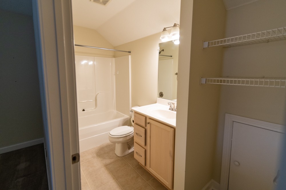 217 Hillcrest Drive Clarksville TN 37043