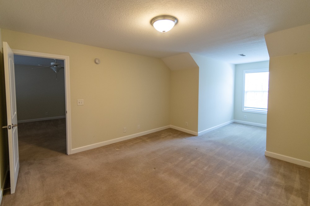 217 Hillcrest Drive Clarksville TN 37043