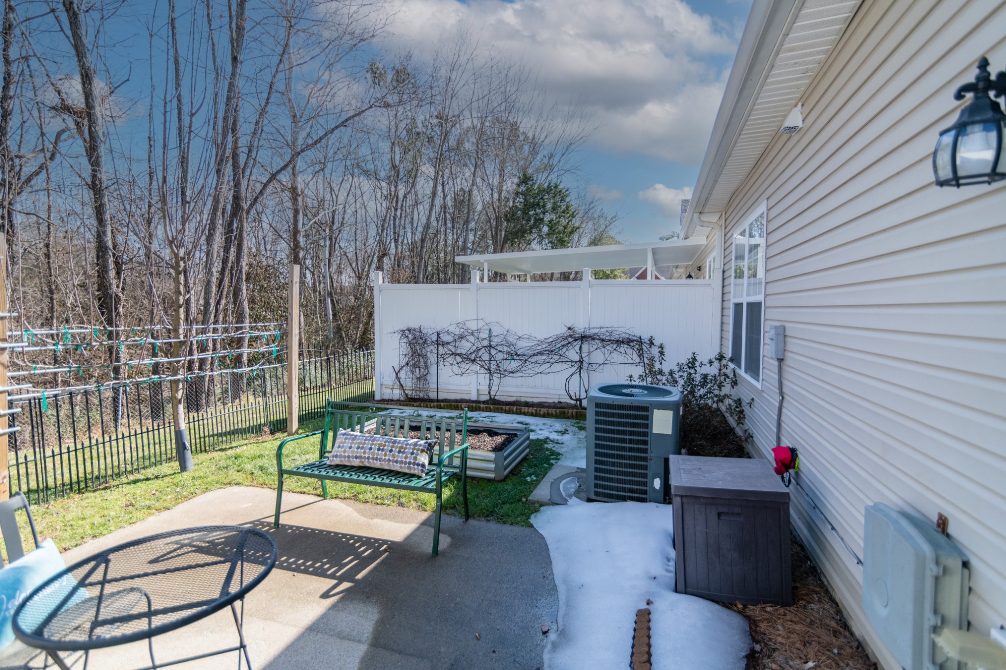 217 Hillcrest Drive Clarksville TN 37043