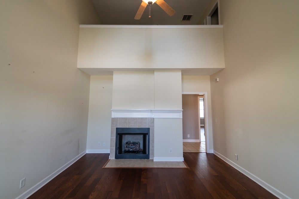 217 Hillcrest Drive Clarksville TN 37043