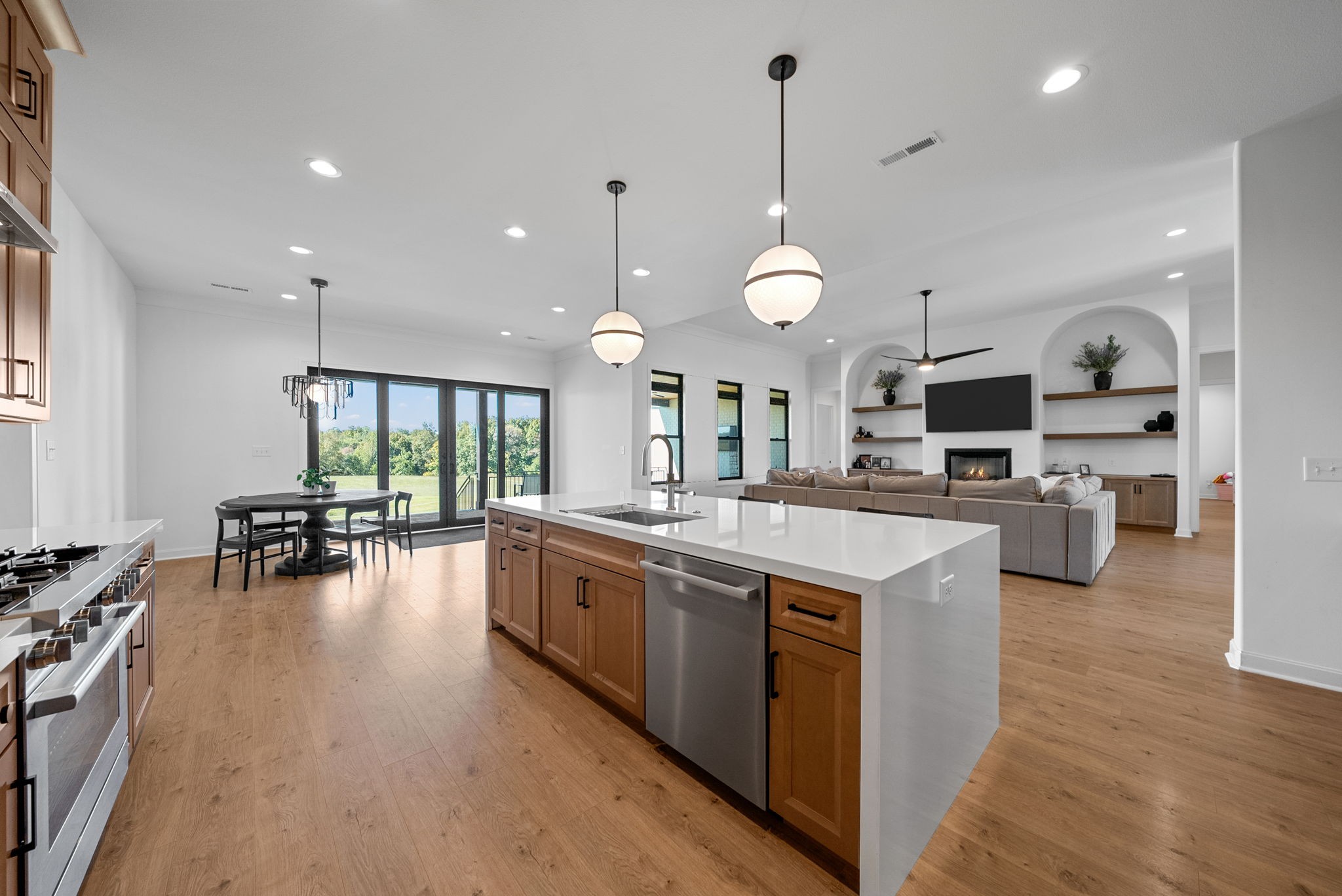 1914 Hickory Point Road Clarksville TN 37043