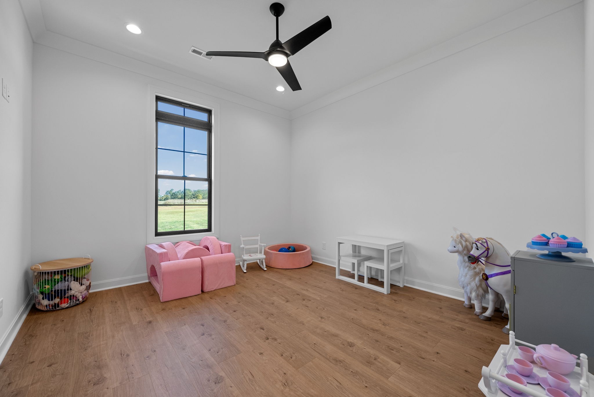 1914 Hickory Point Road Clarksville TN 37043