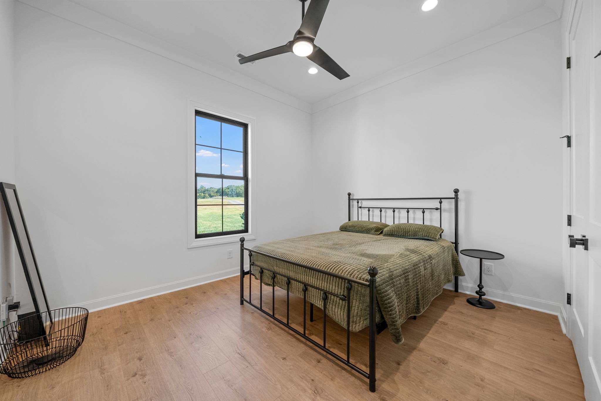 1914 Hickory Point Road Clarksville TN 37043