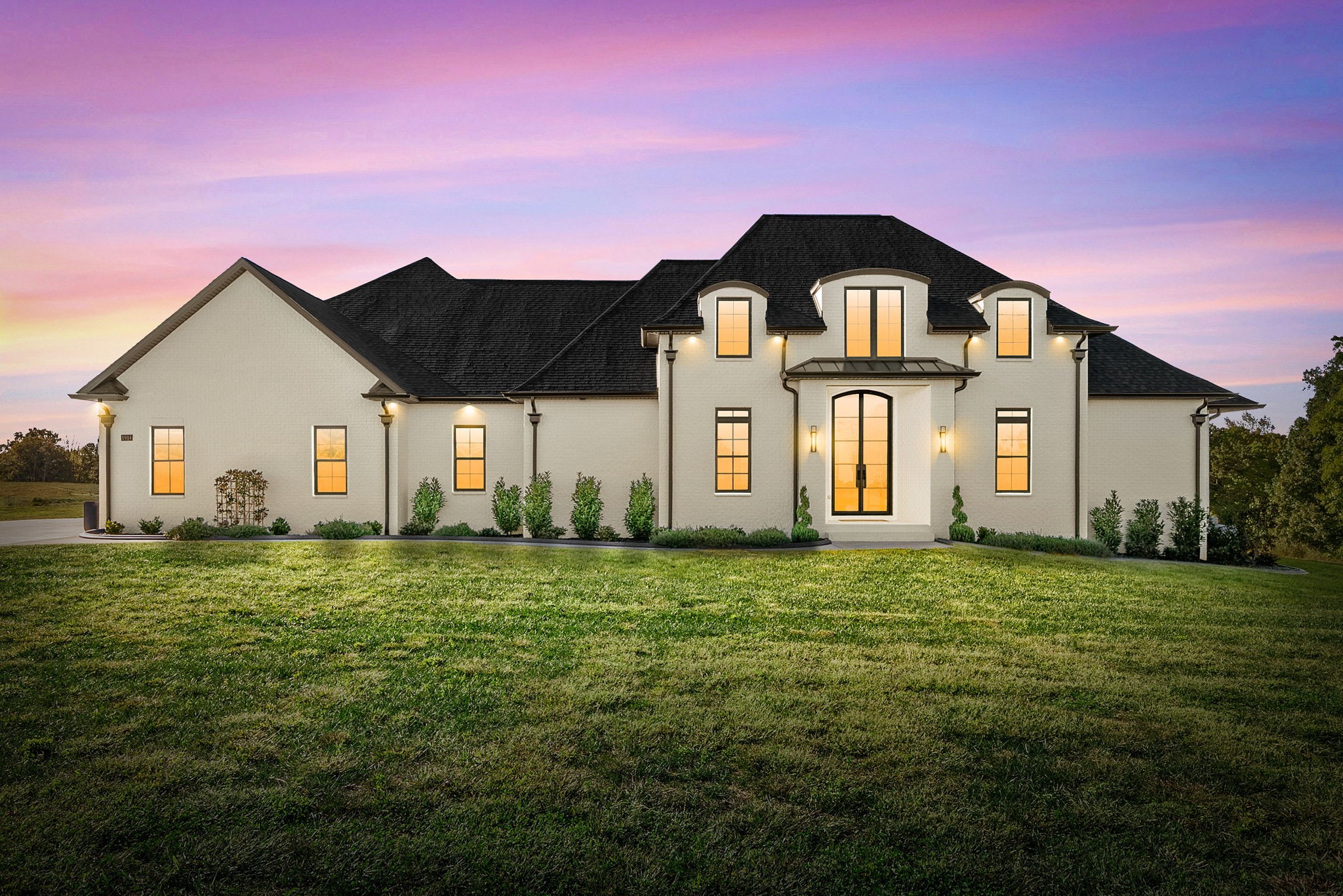 1914 Hickory Point Road Clarksville TN 37043