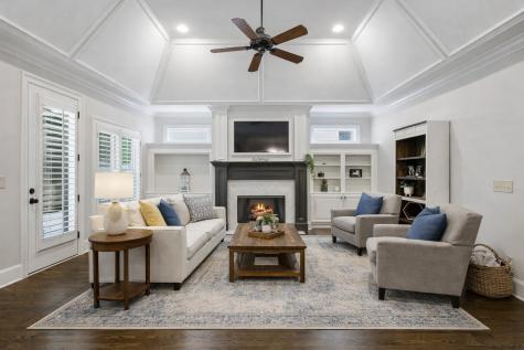 1916A Overhill Drive Nashville TN 37215