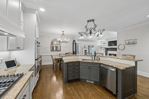 1916A Overhill Drive Nashville TN 37215