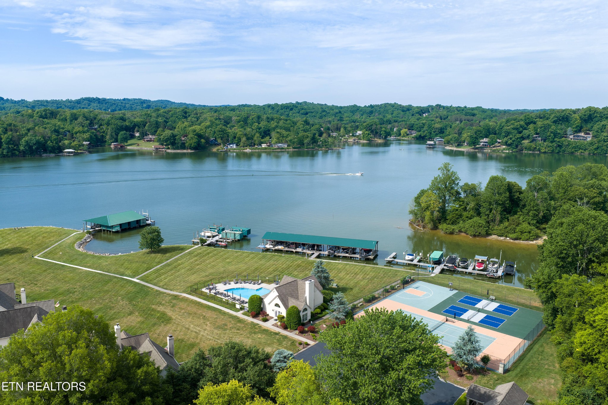 9615 Mariners Point Knoxville TN 37922