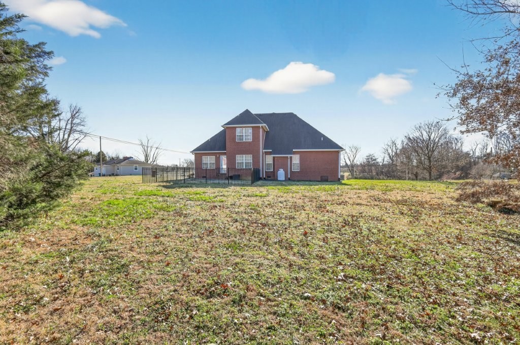 101 Hummingbird Lane Shelbyville TN 37160