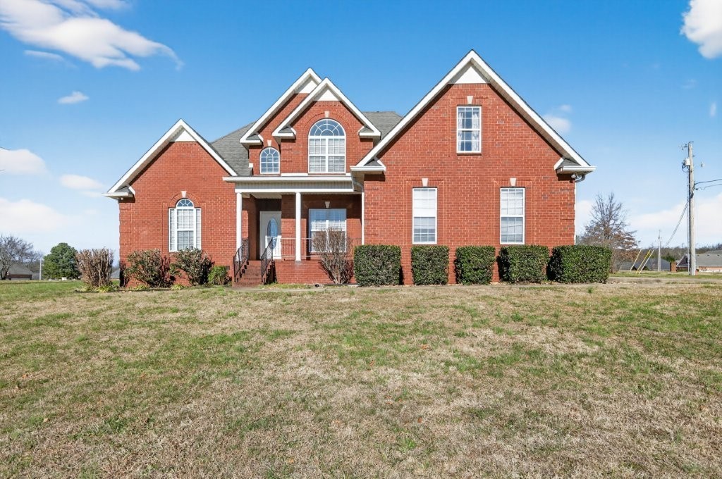 101 Hummingbird Lane Shelbyville TN 37160