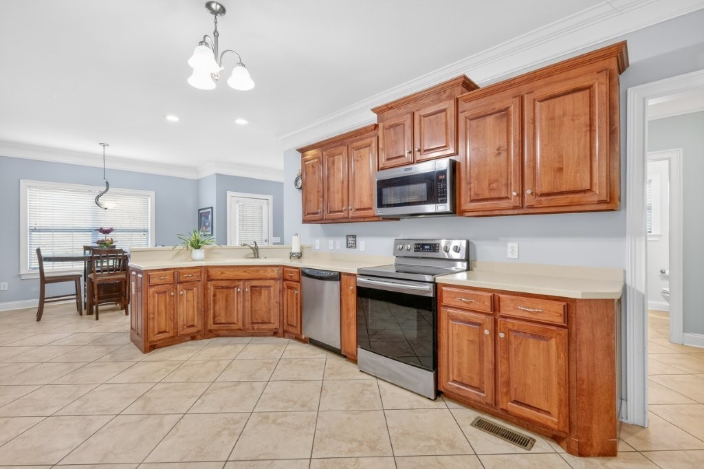 101 Hummingbird Lane Shelbyville TN 37160