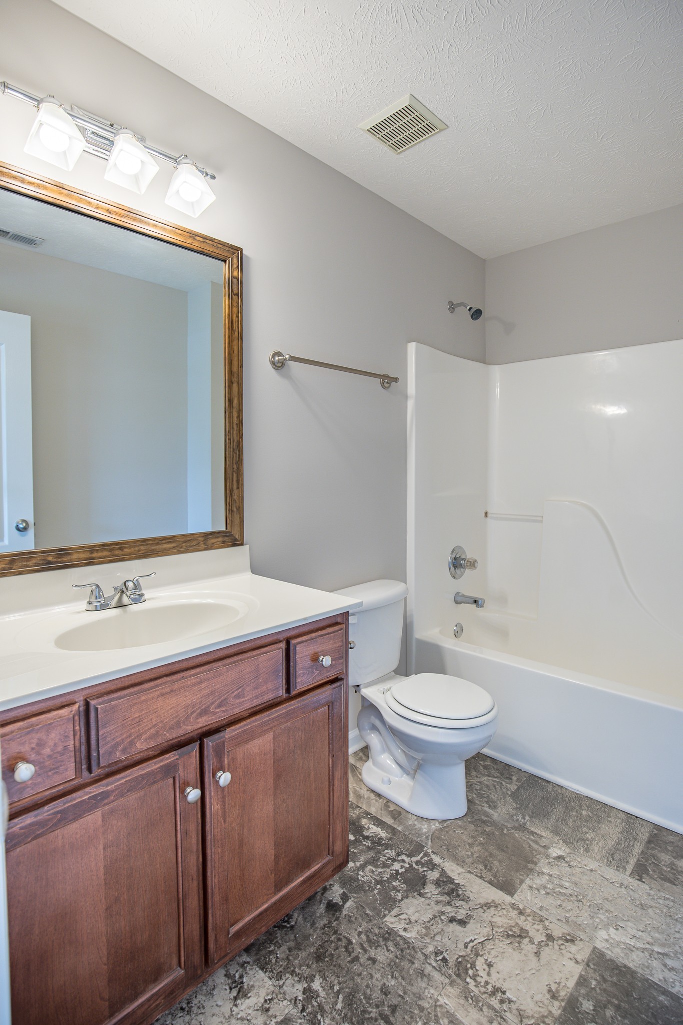 5024 Tricia Place Murfreesboro TN 37129