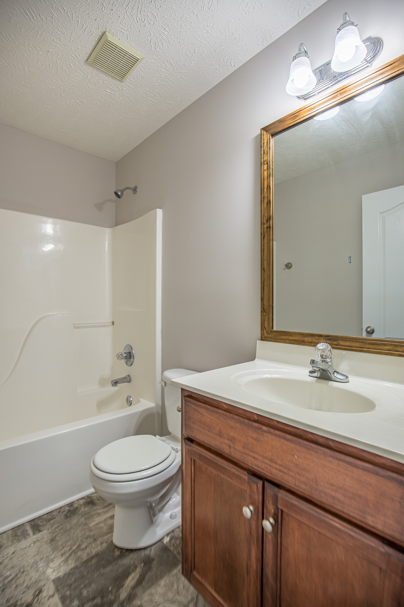 5024 Tricia Place Murfreesboro TN 37129
