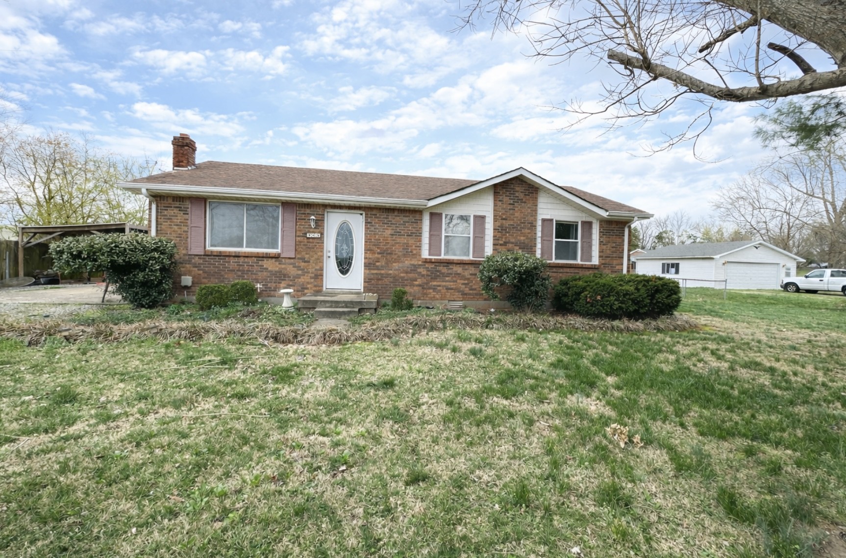 904 Highway 52, E Portland TN 37148