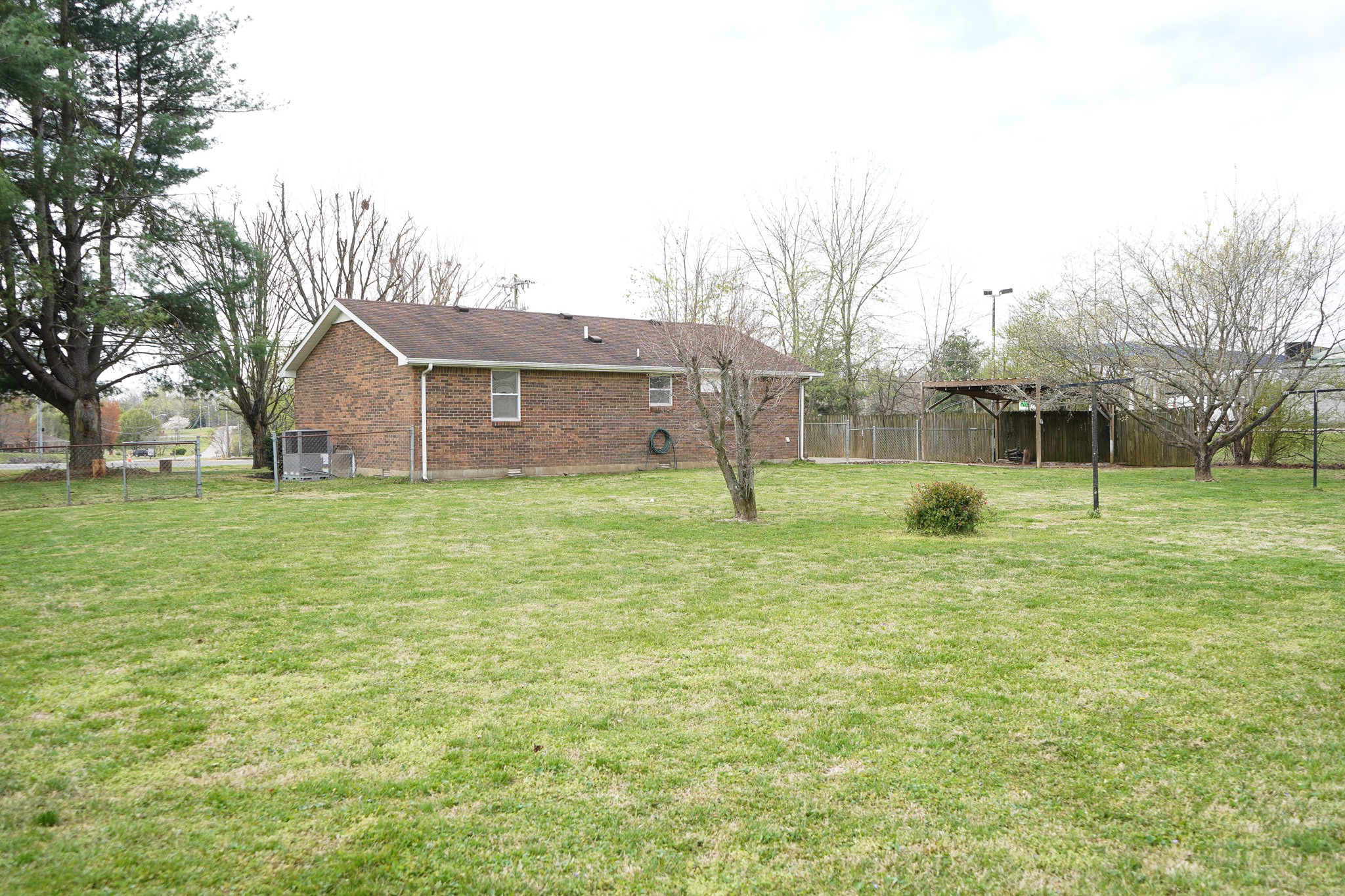 904 Highway 52, E Portland TN 37148