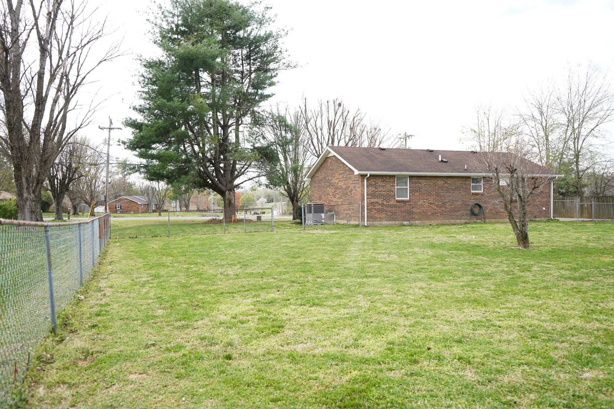 904 Highway 52, E Portland TN 37148