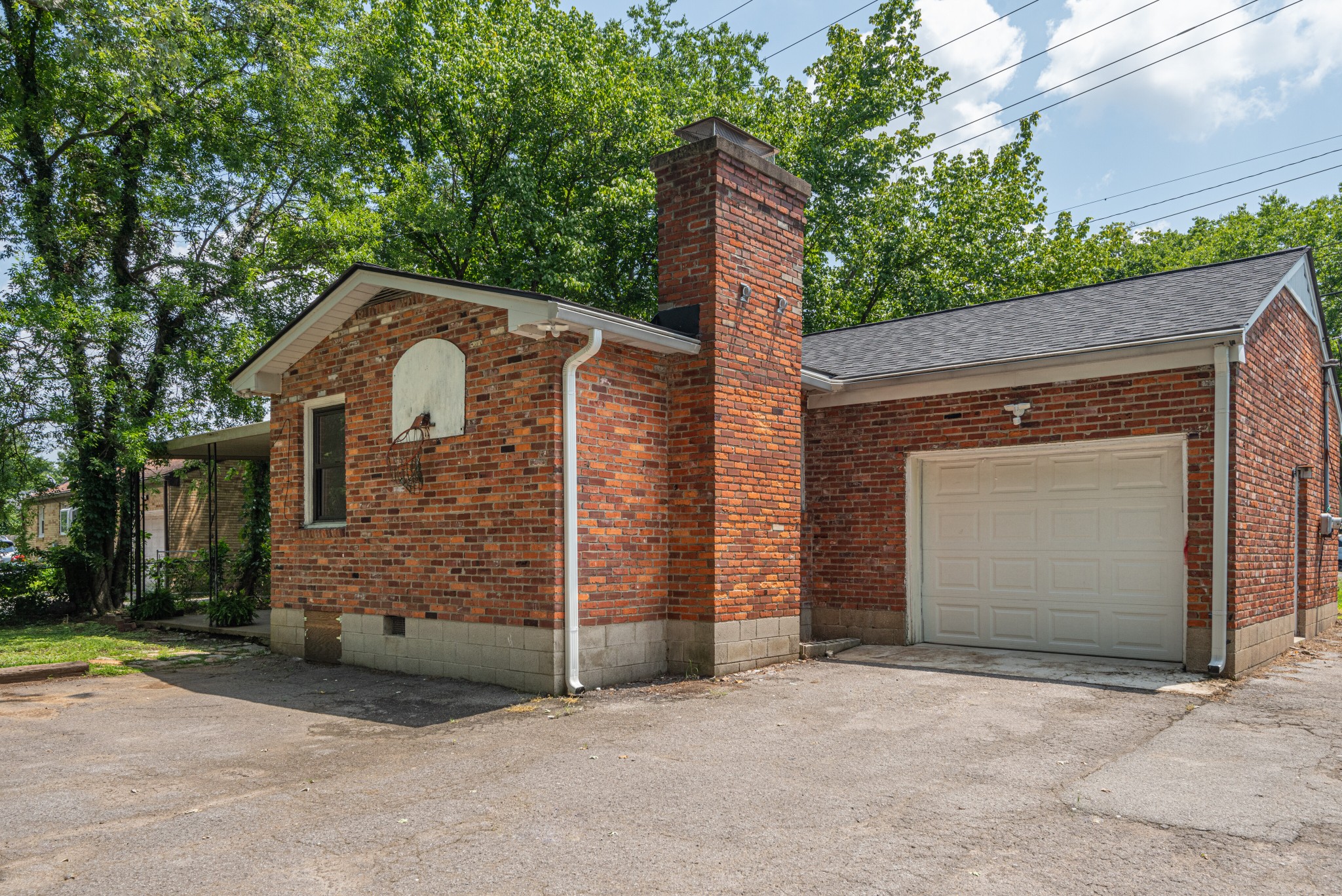 4981 Edmondson Pike Nashville TN 37211