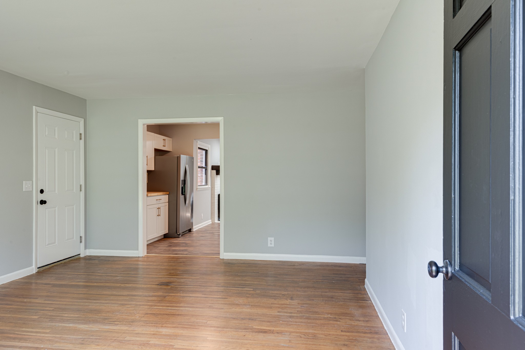 4981 Edmondson Pike Nashville TN 37211