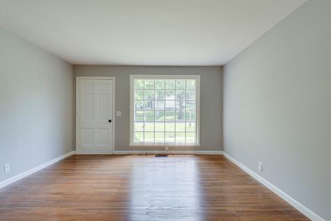 4981 Edmondson Pike Nashville TN 37211