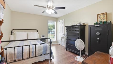 23 Smokey Circle Petersburg TN 37144