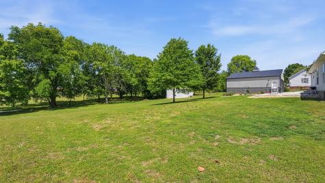 23 Smokey Circle Petersburg TN 37144