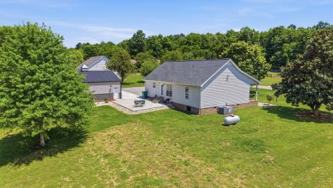 23 Smokey Circle Petersburg TN 37144