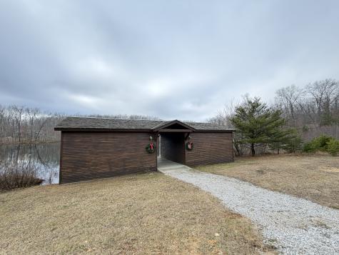 2095 Lake Louisa Loop Monteagle TN 37356