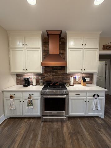 2095 Lake Louisa Loop Monteagle TN 37356
