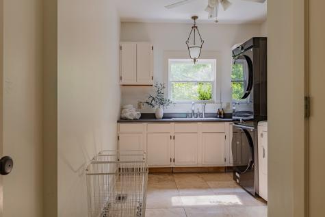 1000 Norfleet Drive Nashville TN 37220