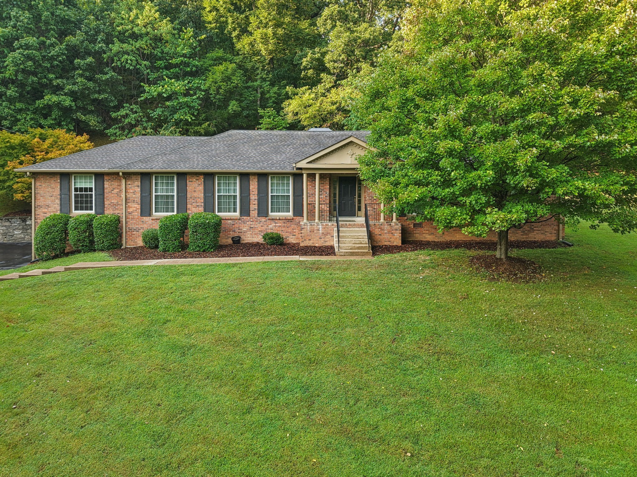 6601 Harcourt Circle Nashville TN 37205