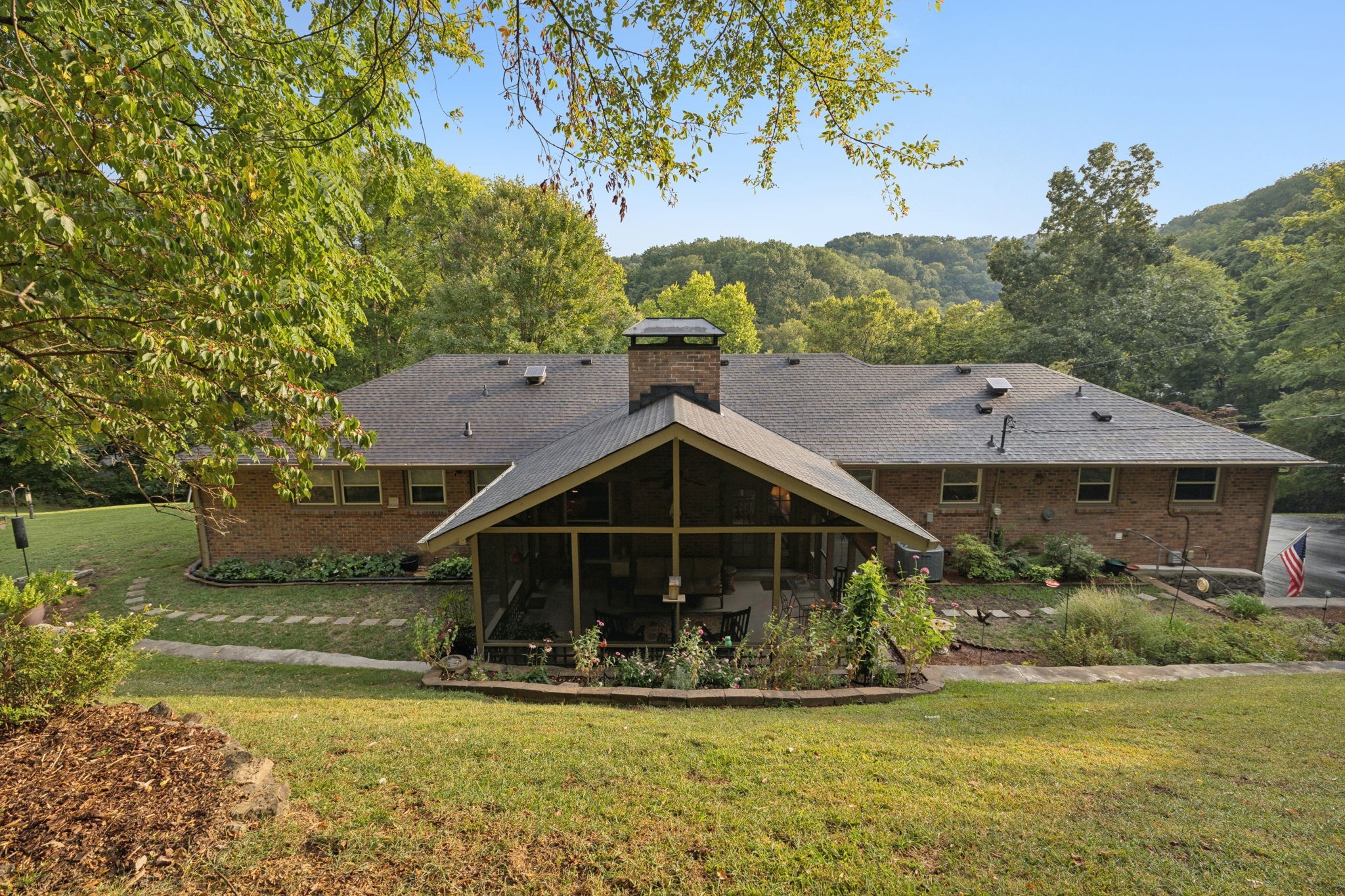 6601 Harcourt Circle Nashville TN 37205