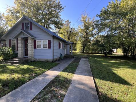 962 3rd Street Tracy City TN 37387