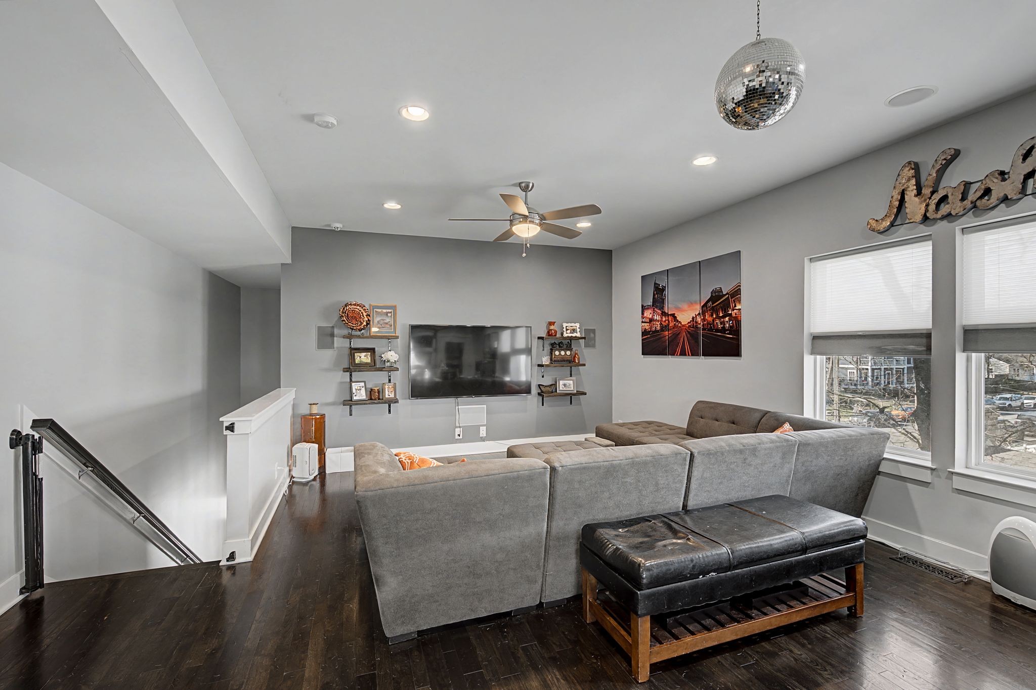 1802B 7th Avenue, N Nashville TN 37208